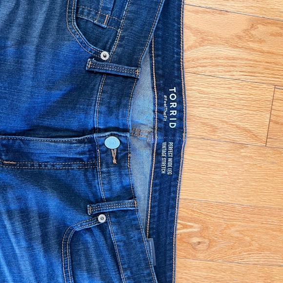 Torrid Wide Leg Jeans - Picture 2 of 4
